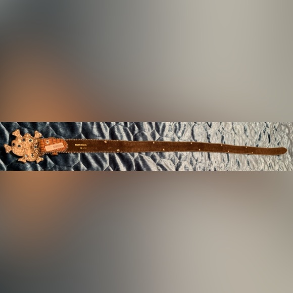 Sparkly rhinestone skull and bones blingy genuine leather belt - Picture 7 of 7